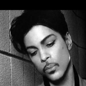 Meet your Posher, Kellie